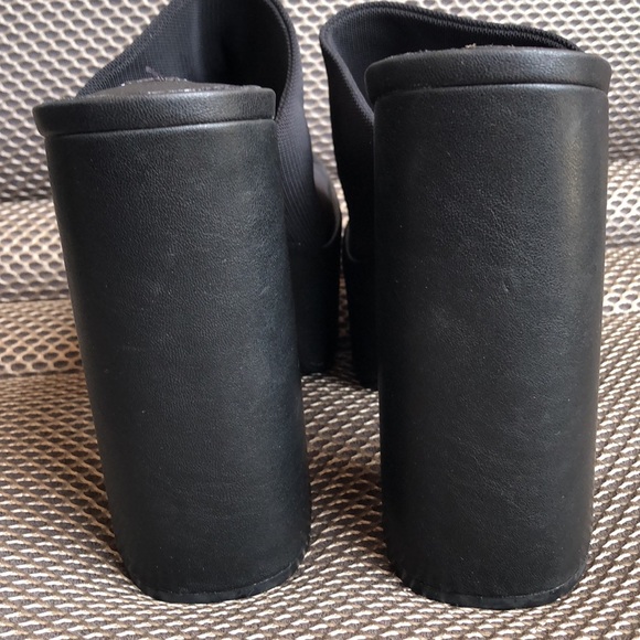 Steve Madden Trystin Chunky platform, stretch band top heeled sandals - Picture 3 of 12